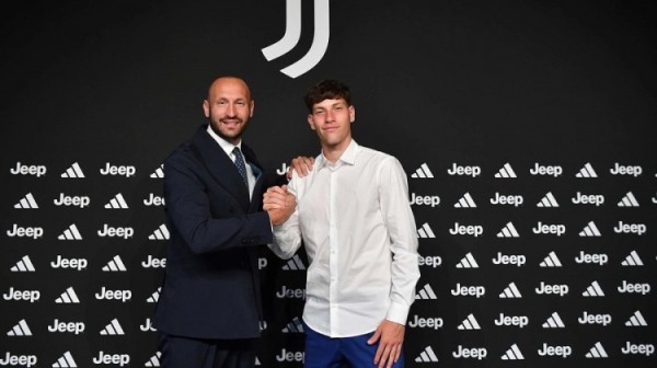 官方：尤文与Next Gen梯队边锋阿马拉迪奥续约至2028年