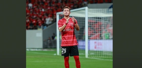 买提江庆祝蓉城晋级亚冠：你不需要赢得世界，只要别输掉自己