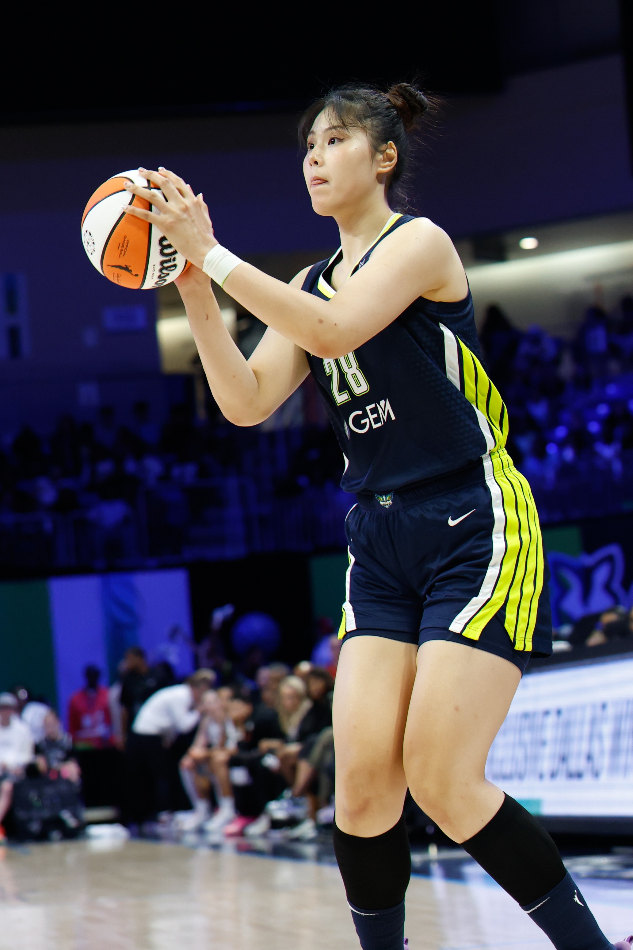 生涯之夜！李月汝末节关键打三分&砍下第20分 创个人WNBA生涯新高