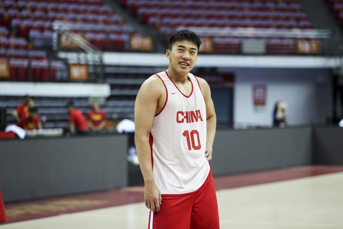 媒体人谈王俊杰：又一个抗韩英雄即将诞生 期待他下半场的表现