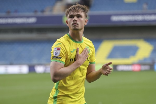 英媒：英冠新军雷克瑟姆有意曼城后卫多伊尔，面临多支英冠队竞争